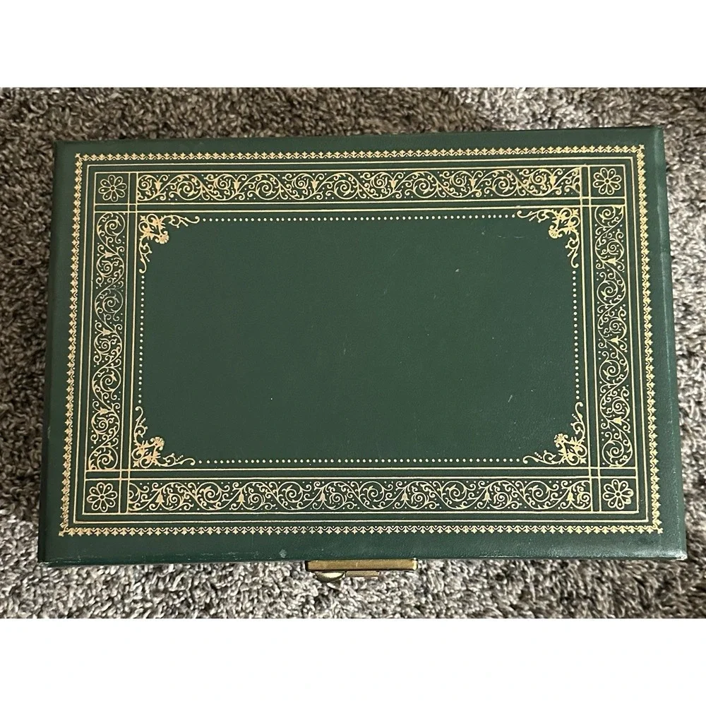 Vintage Jewelry Vanity Dresser Faux Leather Green Jewelry Box with Yellow Lining
